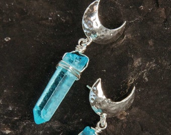 Aura Quartz Crystal Sterling Silver Crescent Moon Earrings-Cute Post Earrings-Celestial Bridal Earrings-Unique Dainty Wedding Earrings