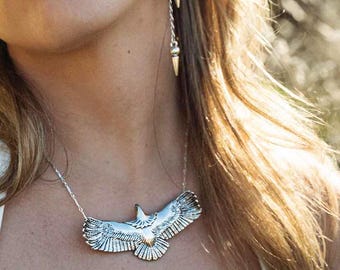 Silver Soaring Eagle Pendant Necklace – Boho Layering Jewelry