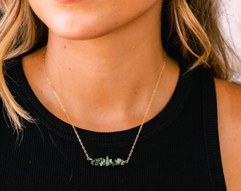 Emerald Necklace - Dainty Gold Necklace - Emerald Jewelry - Birthstone Necklace - Green Necklace - Minimalist Necklace - Delicate Necklace