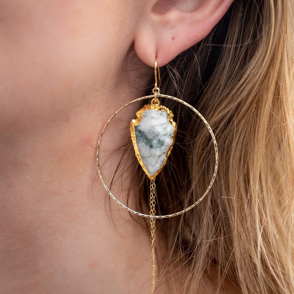 Moss Agate Gold Hoop Earrings – Arrowhead Gemstone Pendant, Bridal Jewelry