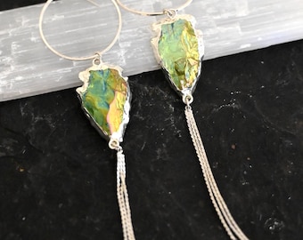 Green Aura Quartz Arrowhead Dangle Earrings – Silver Hoop Boho Jewelry