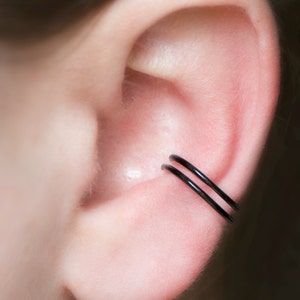 FAUX Stackable Hoops, Fake Piercing, Ear Cuffs, BLACK, 18 gauge, fake earring, conch, cartilage, hoop, body jewellery, ear cuff, piercing