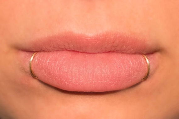 2Pcs Medical Stainless Steel Lip Piercing Labret Ring Fangs Punk Jewelry  Hot Sweet Helix Earring Septum Vampire Piercing Body - AliExpress