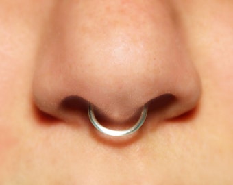 18 Gauge, Fake Septum Ring - Silver (fake nose ring), Thick, plain, simple septum ring, fake septum ring, fake septum piercing , faux