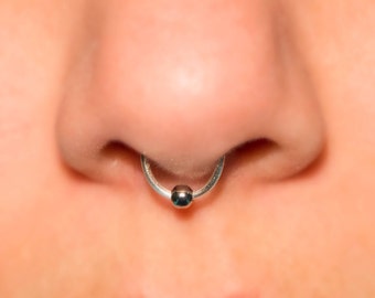 Fake Septum Ring (silver with 1 ball) - 18 gauge, septum cuff,  NO PIERCING REQUIRED, fake nose ring, nose cuff, body jewellery, faux