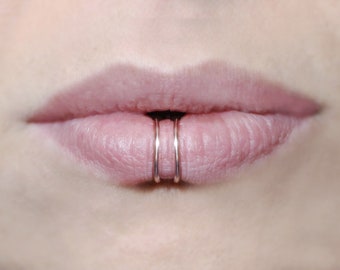 Dolphin Kiss, NO PIERCING REQUIRED Lip Cuffs, Rose Gold, faux lip ring, double fake piercing Labret