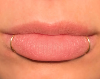 14k, Fake Lip Ring Snake Bites, NO PIERCING REQUIRED Lip Cuffs, 14k gold, faux lip ring, spider bites, vampire kiss, double, fake piercing