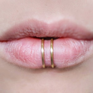 Gold lip ring sale