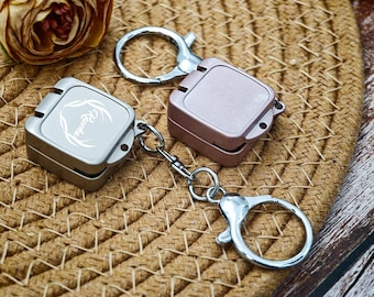 Custom Engraved Folding Nail Clipper - Keychain Grooming Set - Wedding Party Favor for Men - Personalized Bridal Gift