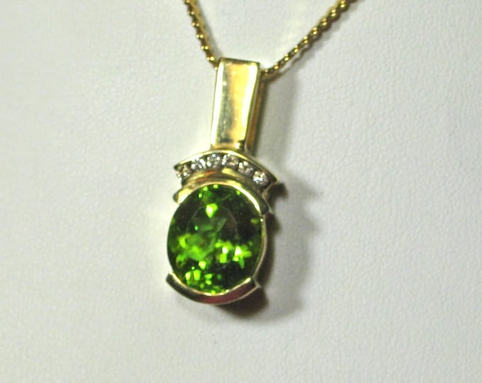 Heavy 14KY Oval Faceted Peridot and Diamond Slide Pendant
