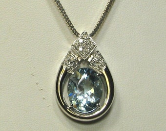 18K White Gold 8 Carat Aquamarine and Diamond Pendant