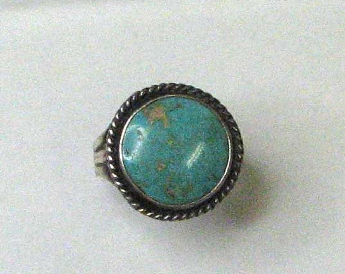 Vintage Sterling Silver Turquoise Native American Ring