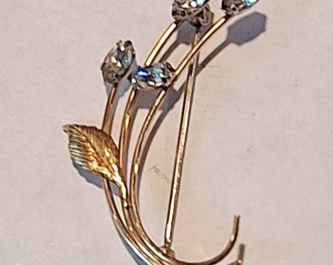 Vintage Krementz Laurel PIn with Rhinestones