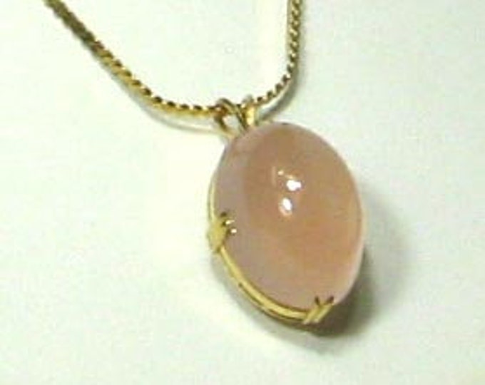 Vintage Gold Rose Quartz Oval Cabochon Pendant