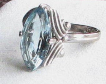 AQUAMARINE MARQUISE 18K Custom Made Ring