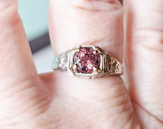 Vintage Edwardian Art Deco White Gold Solitare with Pink Tourmaline