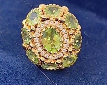 LOVE PERIDOT? 18KY Multi-stone Peridot Ring