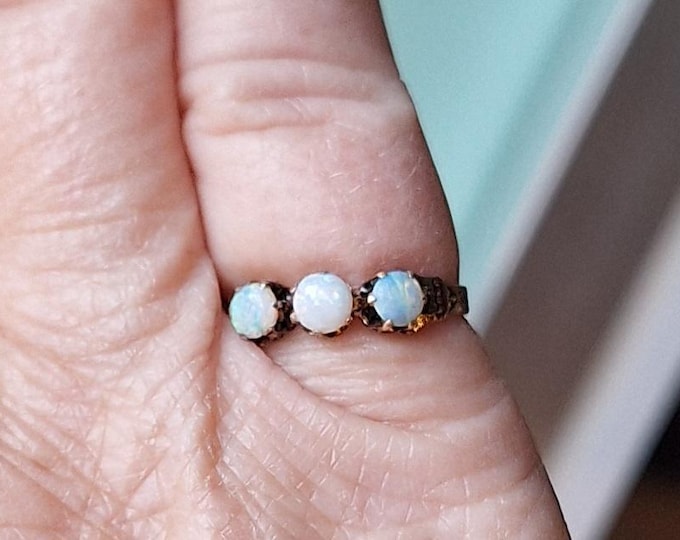 Vintage Victorian Three Stone Opal Ring