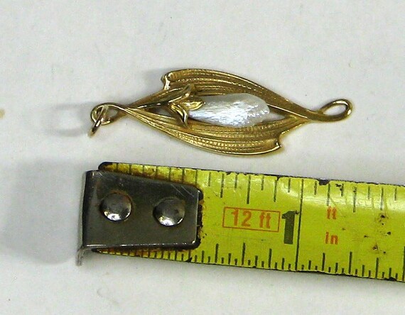 Gold Art Nouveau Natural Pearl Pendant - image 7