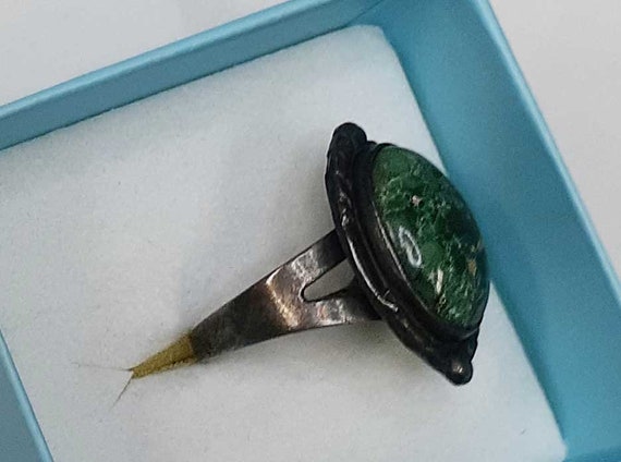 Bague En Argent Massif Avec Cabochon De Turquoise Verte - Taille 56 - Occasion (déjà Portée)