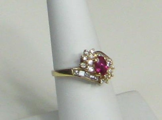 Vintage Natural Ruby Ring with Round and Square C… - image 3