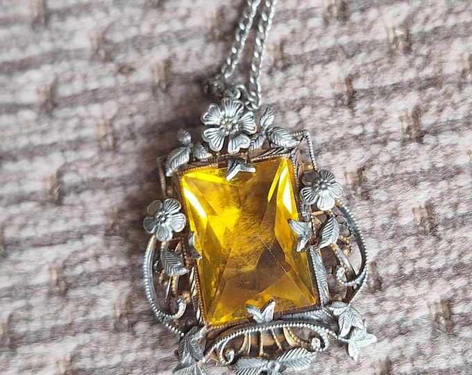 Vintage Early Art Deco Silver Tone Citrine Colored Glass Pendant