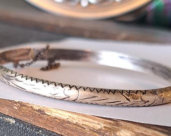 Vintage Sterling Silver Etched Bangle Bracelet with Safety Chain