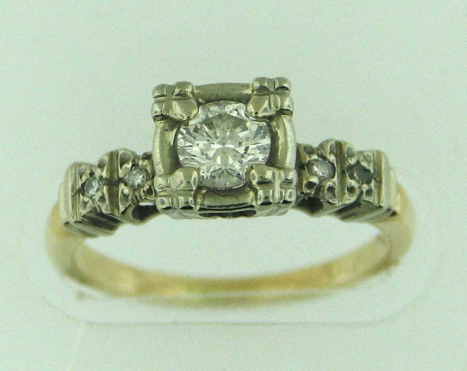 Vintage 40s Yellow and White Gold Diamond Engagement Ring