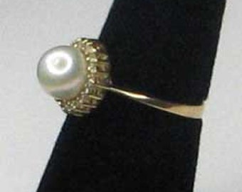 Vintage Cultured Pearl and Diamond Ring