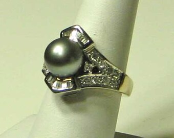 White Gold Tahitian Pearl and Diamond Ring