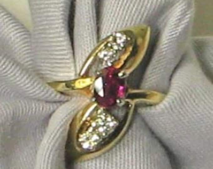 Vintage Natural Oval Ruby and Diamond Gold Ring
