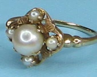 10K Yellow Gold Pearl Ring