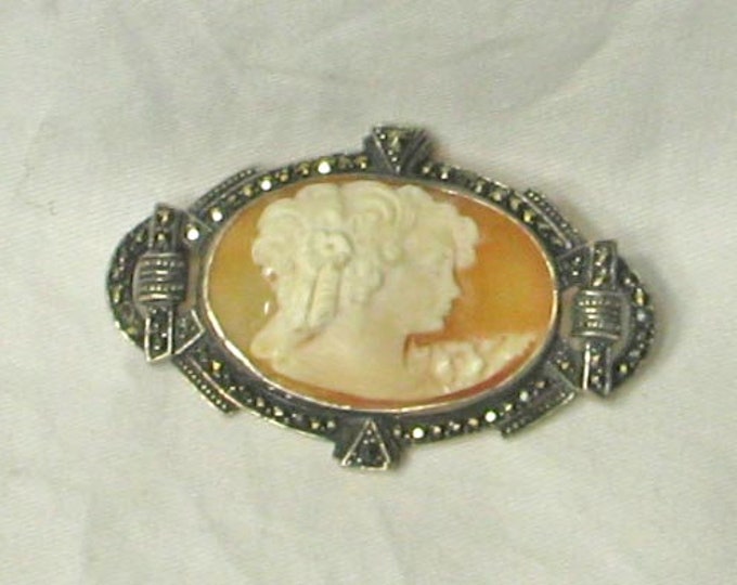 Vintage Art Deco Sterling Cameo with Marcasite