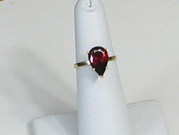 Yellow Gold Solitare Pear Shaped Garnet Ring - image 1