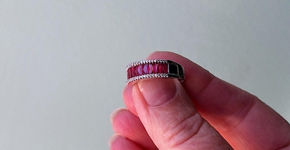 Natural Ruby and Diamond Ring Set in White Gold - image 8