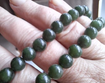 Vintage Strand of Forest Green Nephrite Beads