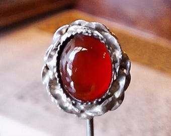 Vintage Late Victorian Carnelian Ascot Pin