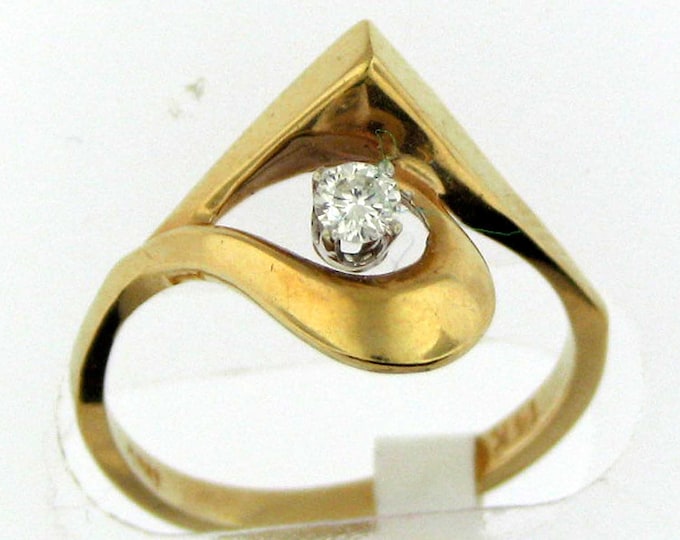 Vintage 80s Yellow Gold Geometric Diamond Ring