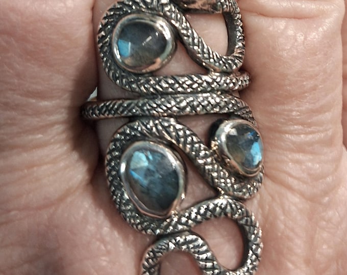Bearing Thorne - Shaun Thorne? Sterling Silver Labradorite Snake Ring