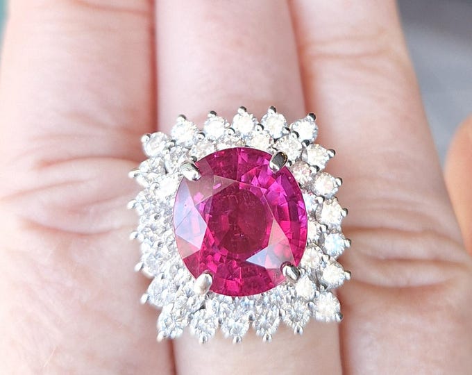SHOCKLINGLY VIVID RUBELLITE and Diamond White Gold Ring