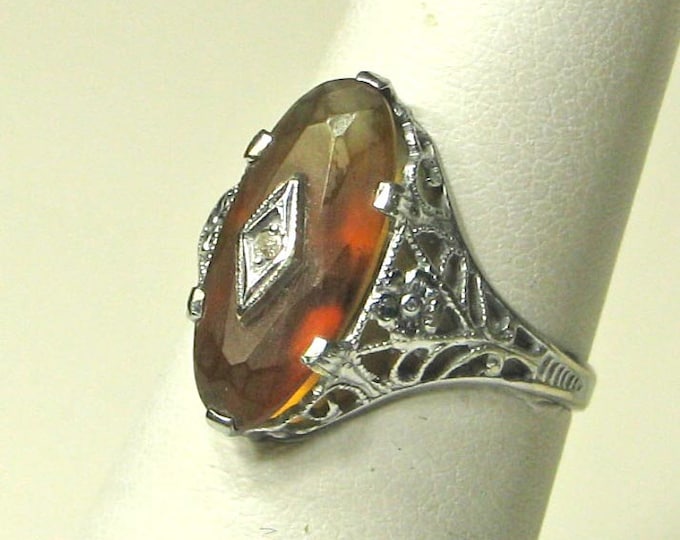 Vintage Art Deco White Gold Citrine Ring