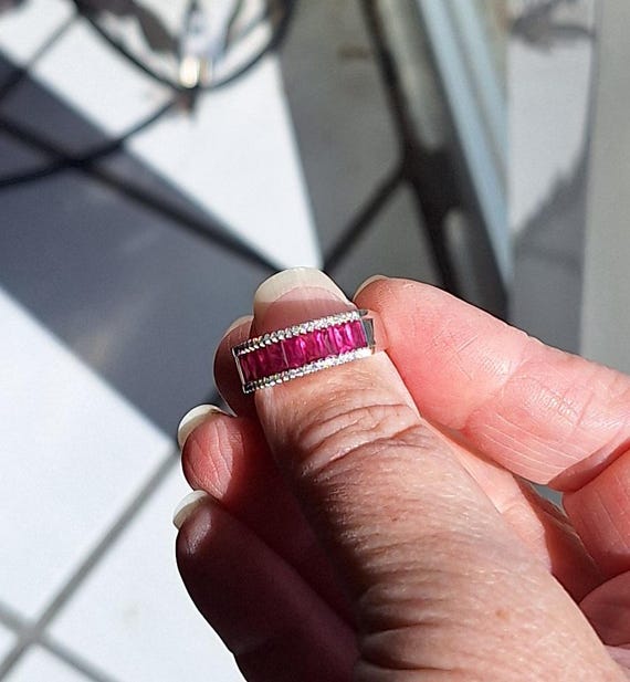 Natural Ruby and Diamond Ring Set in White Gold - image 7
