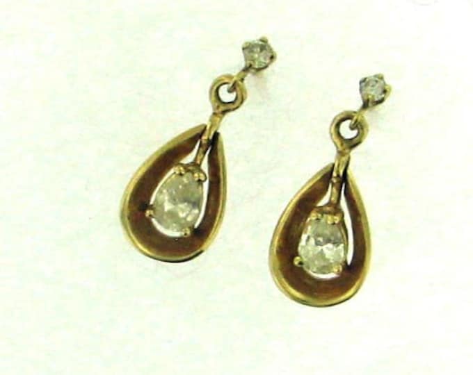 14K Yellow Gold Pear Shaped Natural Diamond Dangle Earrings