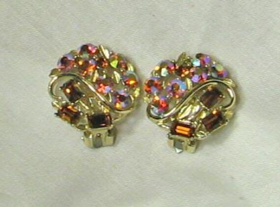 LISNER Multi-Colored Rhinestone Earrings - image 6