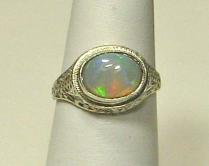Vintage Edwardian Filigree White Gold Opal Ring