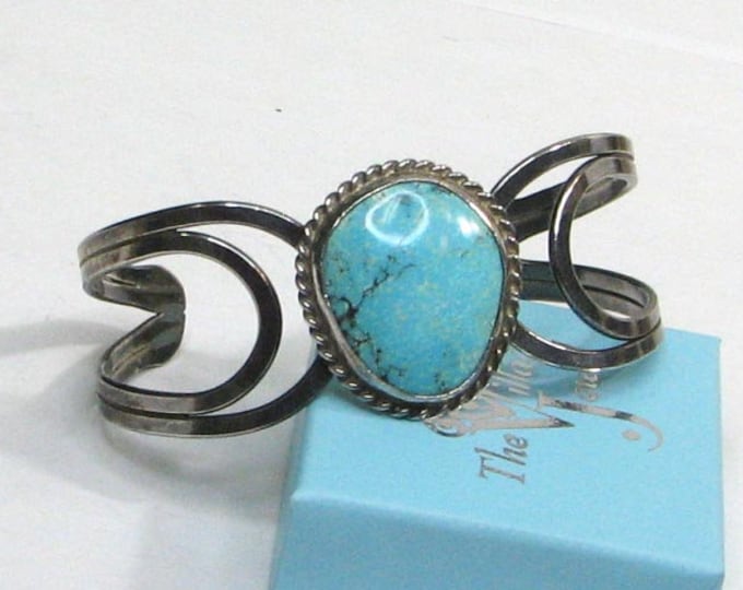 Sterling Silver Native American Turquoise Cuff Bracelet