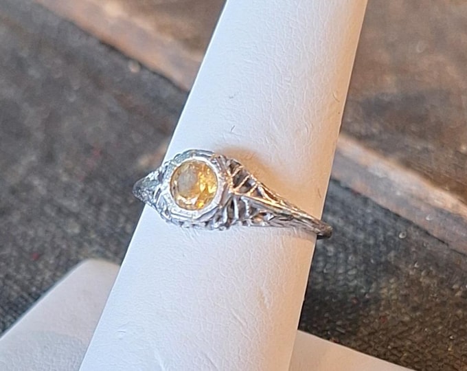Vintage Edwardian Filigree Silver Ring with Citrine