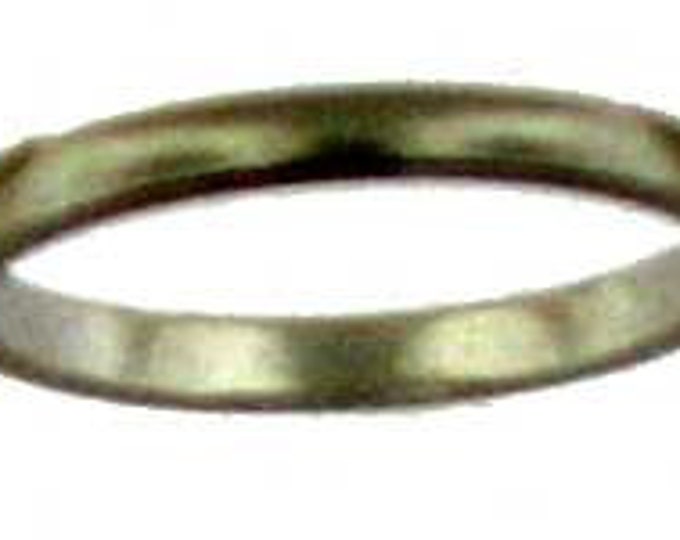 Timeless Platinum Wedding Band