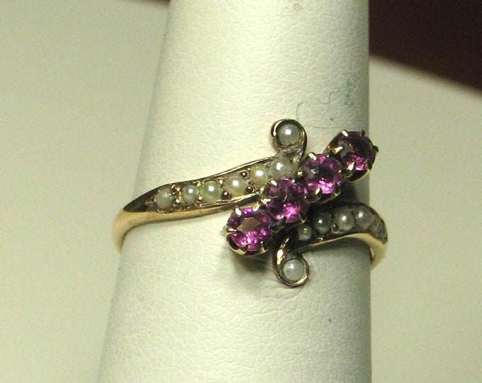 Vintage Victorian Pink Sapphire and Seed Pearl Ring