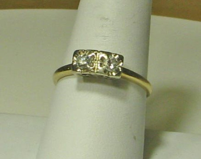 Vintage 40s Two Stone Diamond Ring
